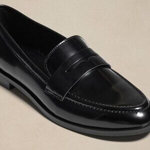 Banana Republic Leather Penny Loafers - NWT and Box